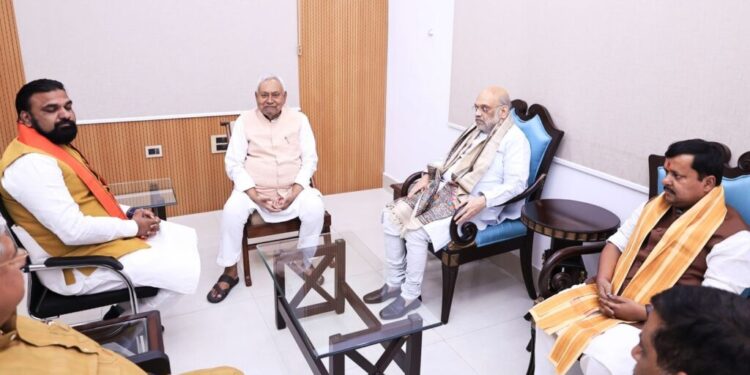 Nitish Kumar with Amit Shah, Nitin Nabin and Samrat Chaudhary