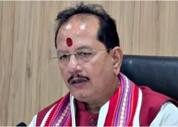 No Shortage of Petrol and Diesel in Bihar, Says Deputy CM Vijay Kumar Sinha; Warns of Action Against Black Marketers