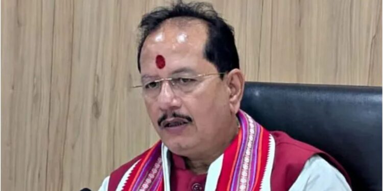 No Shortage of Petrol and Diesel in Bihar, Says Deputy CM Vijay Kumar Sinha; Warns of Action Against Black Marketers