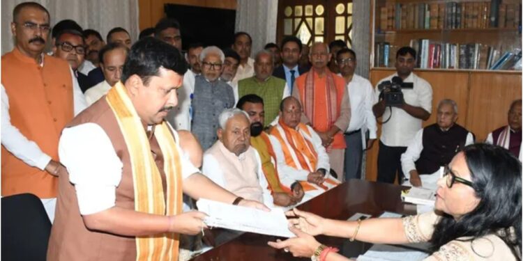 Historic Nomination Day in Bihar as Three Party Chiefs File Papers for Rajya Sabha in Presence of Amit Shah