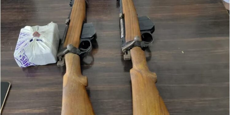 Patna Police Recover Liqour and Rifles from Cattle Shed in Digha Raid, 4 Arrested