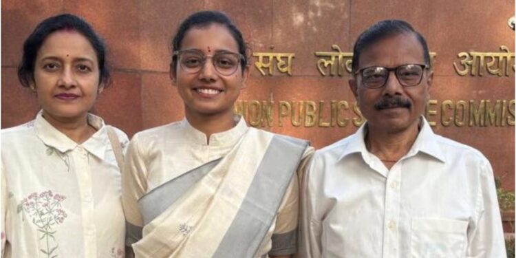 Samastipur’s Dr Deepali Mahato Cracks UPSC Exam, Secures 36th Rank to Become IAS Officer
