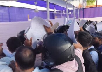 Crowds Gather at Patna’s Gandhi Maidan for First Vehicle Challan Lok Adalat, Applications Filed for Fine Waivers