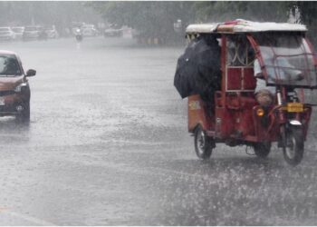 Hail, Storms Hit Bihar; IMD Issues Three-Hour Warning for Seven Districts Including Saran and Vaishali