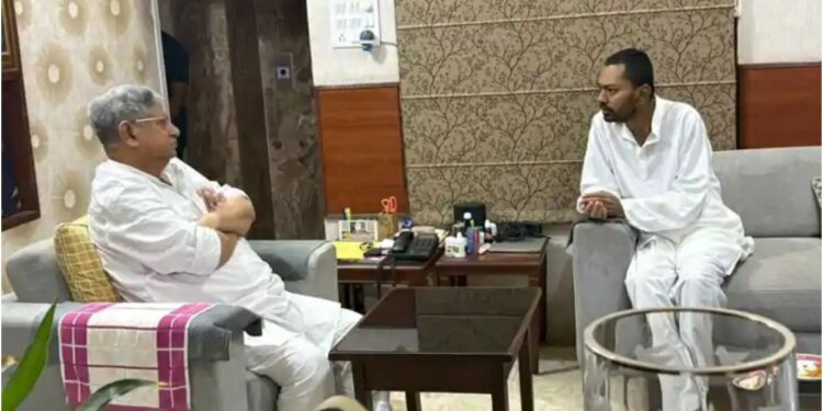 Nishant Kumar Meets Union Minister Lalan Singh in Patna Following Eid Celebrations at Gandhi Maidan