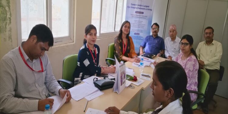 Akhand Jyoti Eye Hospital Holds Campus Recruitment Drive, 100+ Students Appear For Interviews