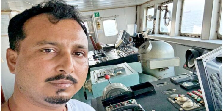 Bihar’s Merchant Navy Captain Ashish Kumar Missing After Missile Strike on Oil Tanker in Gulf of Oman Amid Escalating Iran Conflict