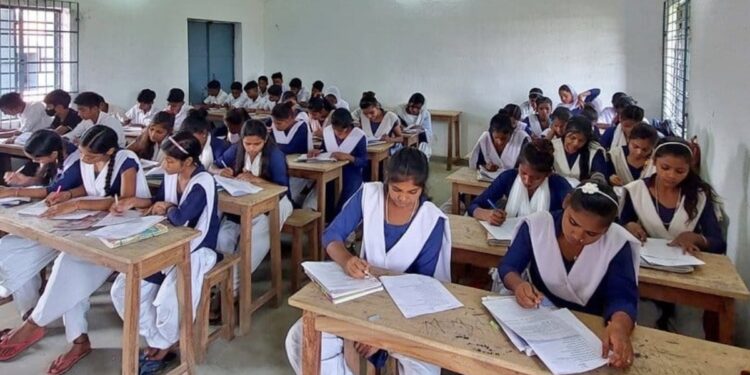 Model schools in all 534 blocks with JEE and NEET coaching from class 9