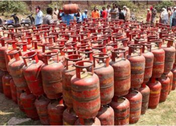 LPG Shortage in Patna Drives Households and Eateries to Rely on Induction Stoves