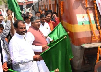 Patna–Thawe Fast Passenger Train Starts Operations With 12 Station Halts