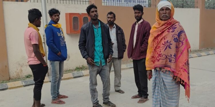 Two killed and three injured in separate late-night road crashes in West Champaran.