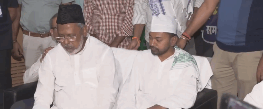 JD(U) Hosts Iftar at Haj Bhawan as Nitish Kumar Promotes Brotherhood, Felicitates Vijay Chaudhary with Traditional Cap