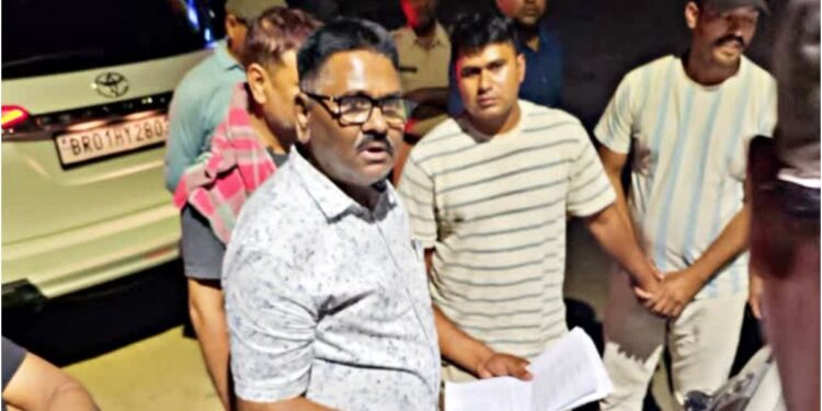 Police Sub-Inspector Caught Red-Handed Taking Rs 90,000 Bribe in Rajgir in Major Vigilance Crackdown