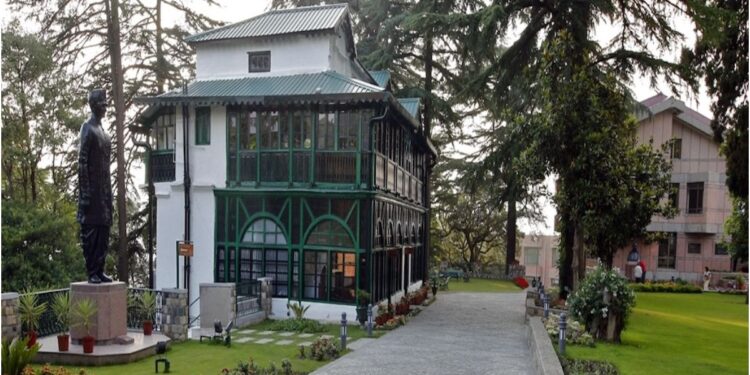 Bihar Government to Send 11 IAS Officers, Including Two District Magistrates, For Mid-Career Training