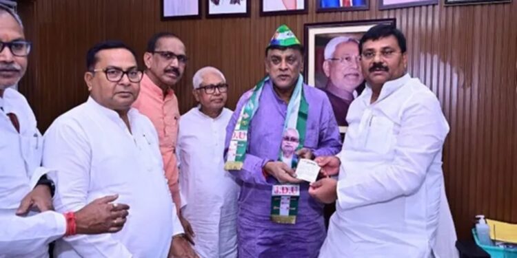 Bihar Politics: Ajay Kumar Singh Switches To JD(U), Jan Suraj Leaders Move To Congress