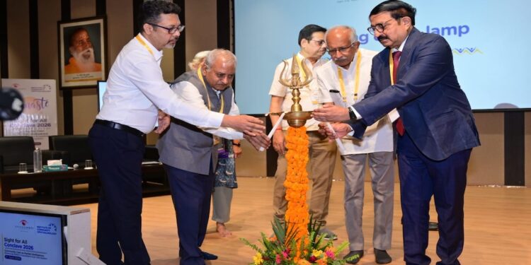 Akhand Jyoti Eye Hospital Hosts Mega Eye Care Conclave With 300+ Experts