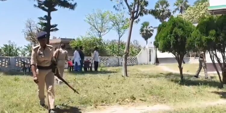 Bihar Police Recover Pistol From Madrasa In East Champaran, Three Detained