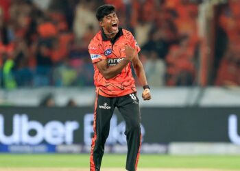 Bihar’s Shakib Hussain Impresses On IPL 2026 Debut With Early Breakthrough