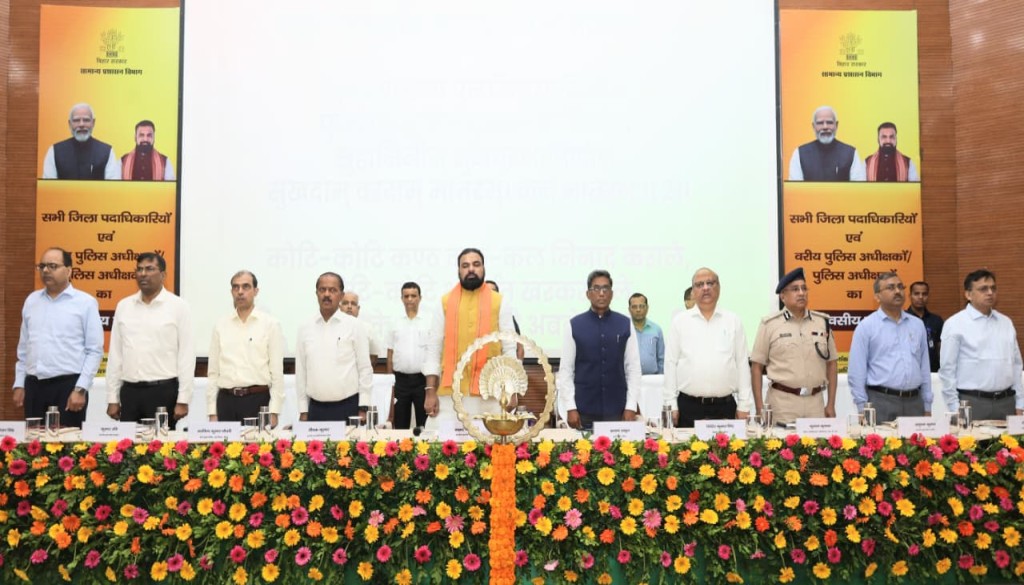 CM’s Big Action After Murders: DM-SPs Summoned, Strict Law & Order Warning Issued