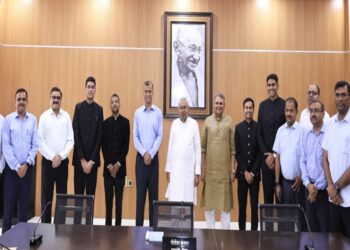 CM Nitish Kumar Meets Indian Forest Service Trainees, Urges Focus On Green Cover And Conservation