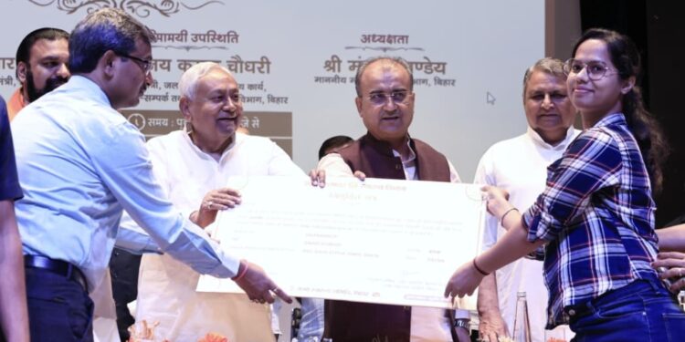 Nitish Kumar Hands Over Appointment Letters To 4,954 ANMs Ahead Of Delhi Visit For Rajya Sabha Role