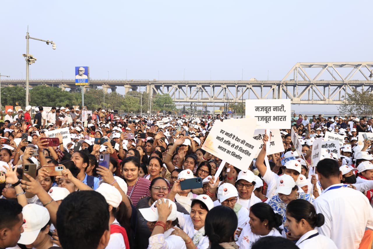Bihar CM Samrat Choudhary Flags Off ‘Nari Shakti Run’ In Patna, Backs Women’s Reservation Push