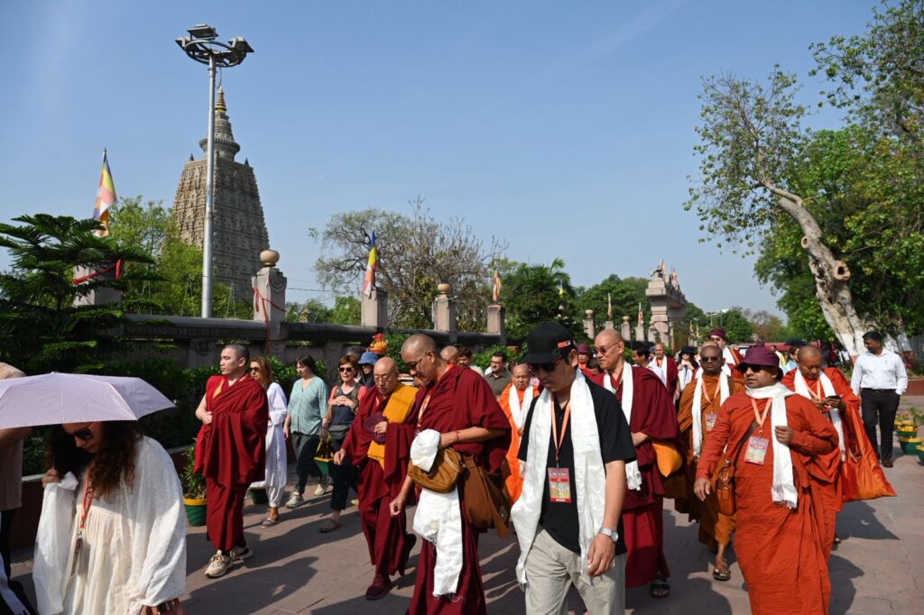 International Buddhist Delegates Visit Mahabodhi Temple In Bodh Gaya