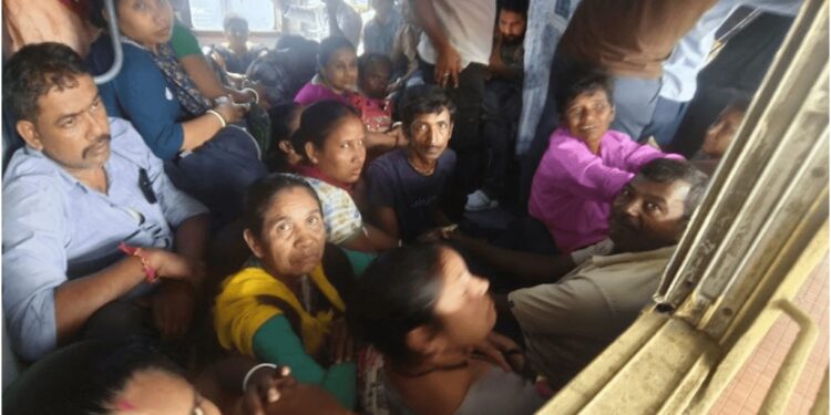 Election Rush from Bengal Brings Bihar Railways to a Standstill as Stations Overflow with Passengers