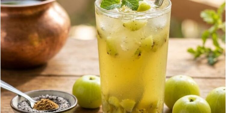 Amla Sharbat Gains Popularity as a Traditional Summer Drink for Cooling the Body and Easing Stomach Discomfort