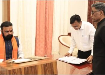 Bihar’s New Chief Minister Samrat Choudhary Gets to Work Immediately with Key Secretariat Meeting