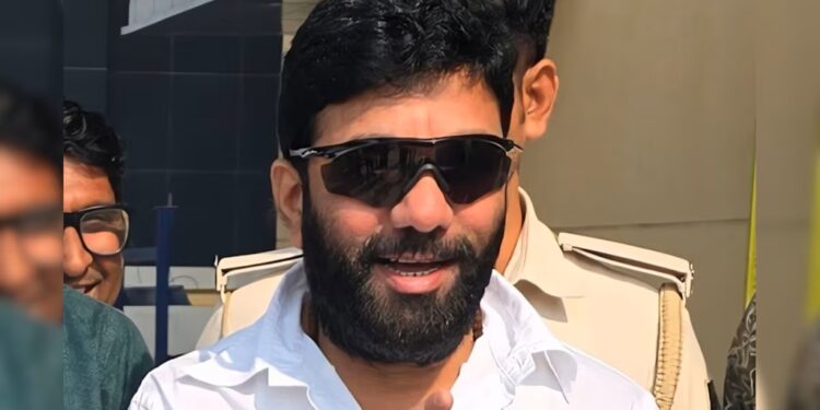 Non-Bailable Warrant Issued Against JD(U) MLA Amarendra Pandey In Land Grab Case