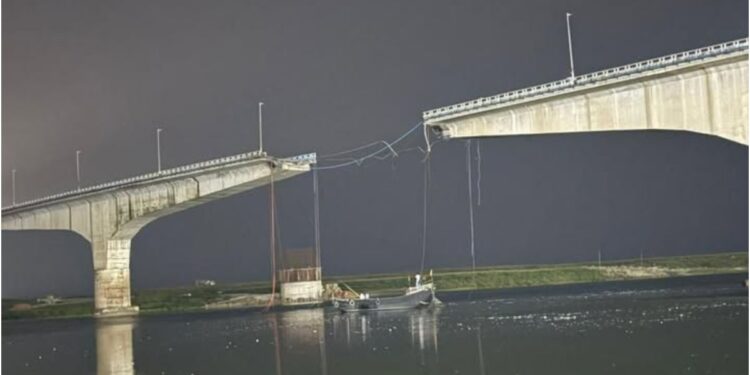 Vikramshila Bridge Collapse: CM Samrat Speaks to Defence Minister and Army Chief; NH Division Executive Engineer Suspended
