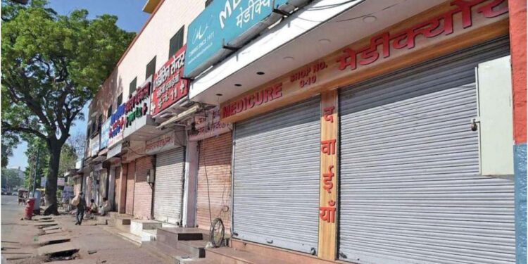 Pharmacists’ Strike Disrupts Medicine Supply In Bihar; Over 40,000 Shops Closed, Patients Face Hardship Outside IGIMS