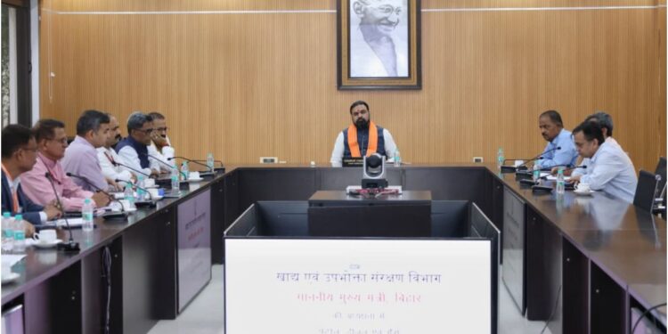CM Samrat Choudhary Orders Swift Expansion of PNG Connections to Housing Societies and Apartment Complexes Across Bihar