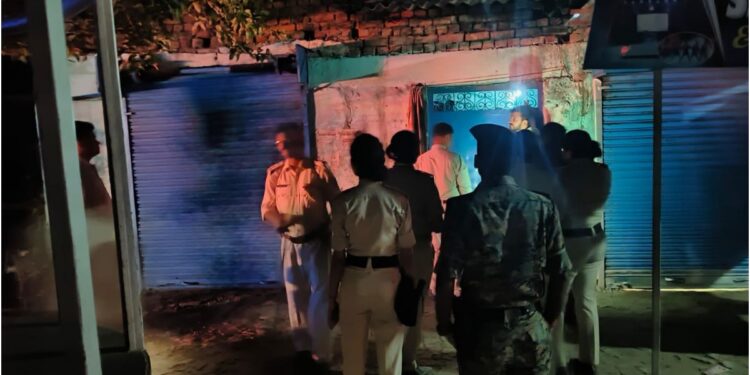 Gopalganj Police Rescue 40+ Minors, Bust Alleged Trafficking Racket Linked to Orchestra Groups; 22 Arrested
