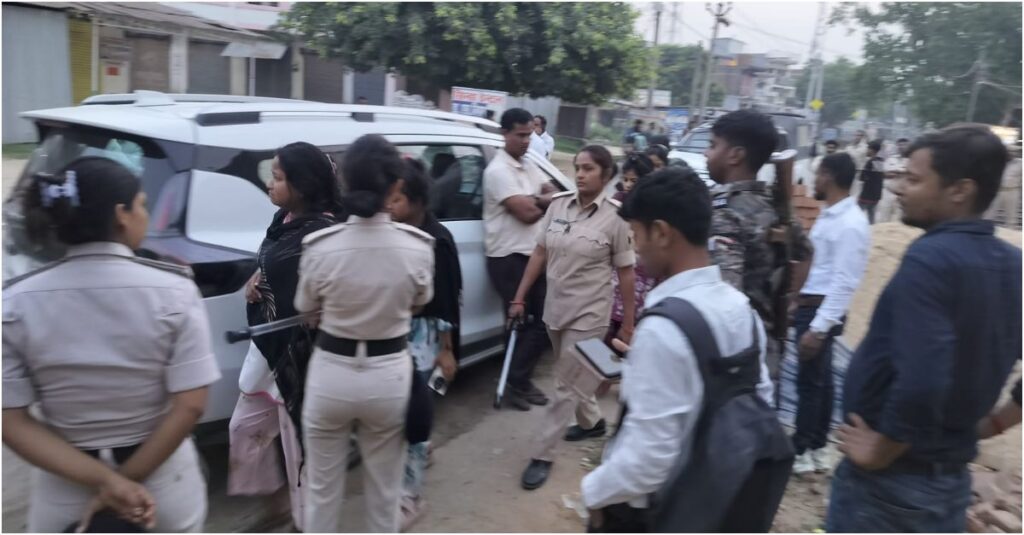 Gopalganj Police Rescue 40+ Minors, Bust Alleged Trafficking Racket Linked to Orchestra Groups; 22 Arrested