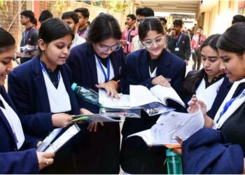 CBSE Class 12 Result Out: Girls Lead in Patna Zone, Overall Pass Percentage Drops to 74.45%