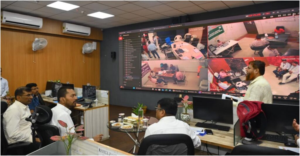 Bihar Health Minister Reviews District Hospitals Live, Patients Praise Improved Digital Services and Care Facilities