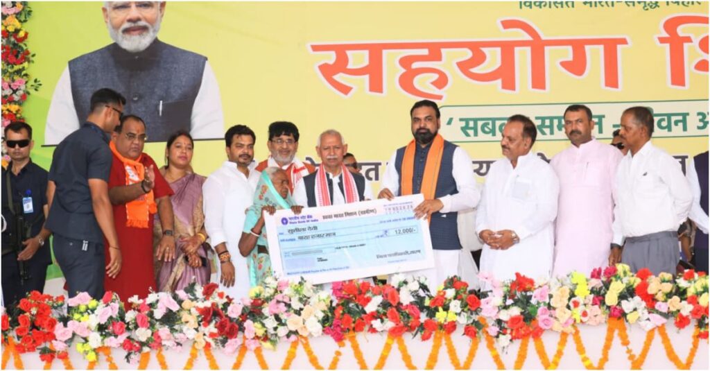 CM Samrat’s Sahyog Camp Ends Within an Hour as Residents Question Grievance Redressal; Officials Face Suspension Warning Over Delayed Cases