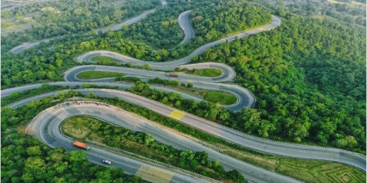 Three Scenic Routes from Gaya to Ranchi Offer Travellers Forest Trails, Coal Mines and a Stop at ‘Mini London’