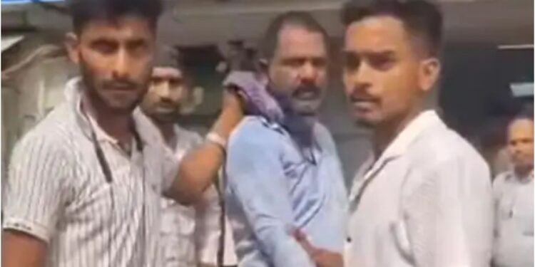 Attempted Cash Van Robbery Foiled Near HDFC Bank in Patna’s Kadamkuan; Suspects Arrested