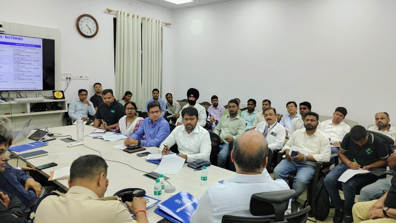 Bihar Govt To Replace Diesel And Petrol Vehicles In Government Departments With Electric Vehicles