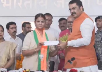 RJD Leader Ritu Jaiswal Joins BJP After Fallout Over Assembly Ticket