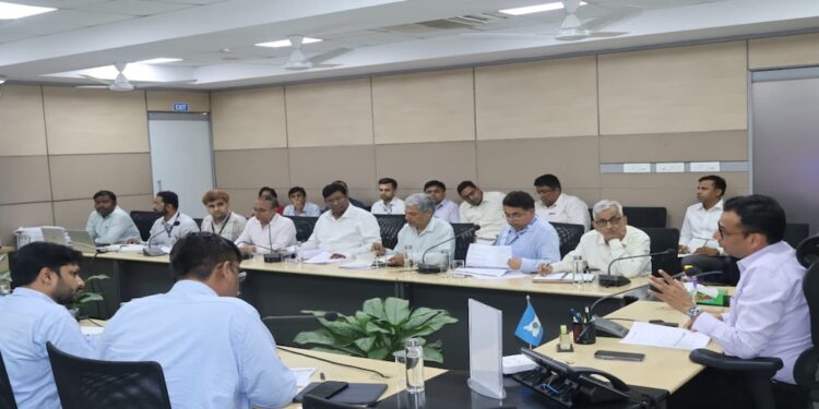 Bihar Energy Secretary Reviews Smart Meter Rollout, Seeks 100% Consumer Tagging Report Within 10 Days