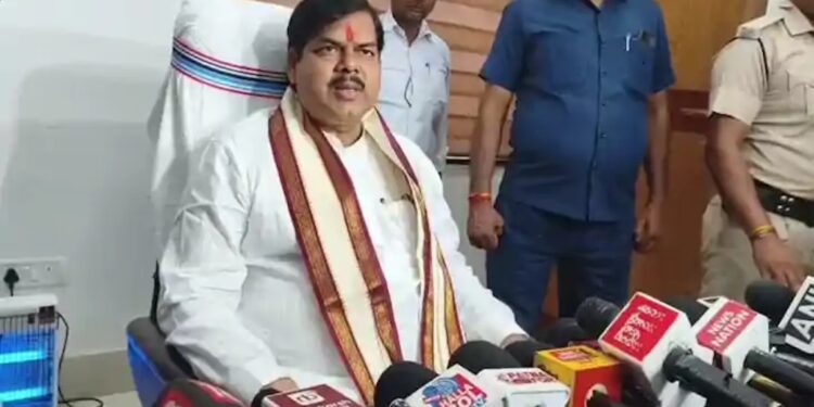 ‘Why Should Girls Take To The Streets?’ Bihar Minister’s Statement Triggers Political Storm