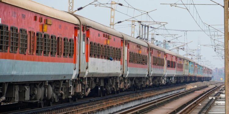 Planning To Travel? Rail Services Disrupted At Sultanganj—Full Details Here