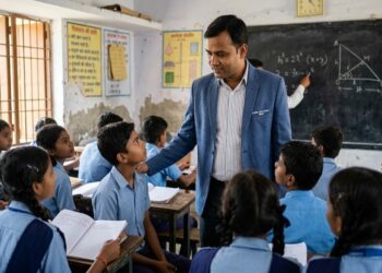 Doctors, IAS Officers, Engineers to Return to Bihar Govt Schools Under New Education Push