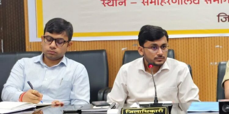 Vietnam Location, DM’s Photo: Bihar Cyber Fraud Case Raises Fresh Concerns