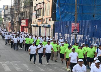 Hundreds Join Environmental Walk in Patna to Promote Sustainable Living and Pollution Awareness