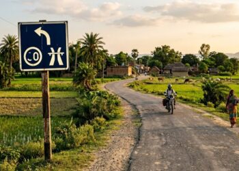 Reflective Traffic Signs To Make Night Driving on Rural Roads Safer, Curb Accidents